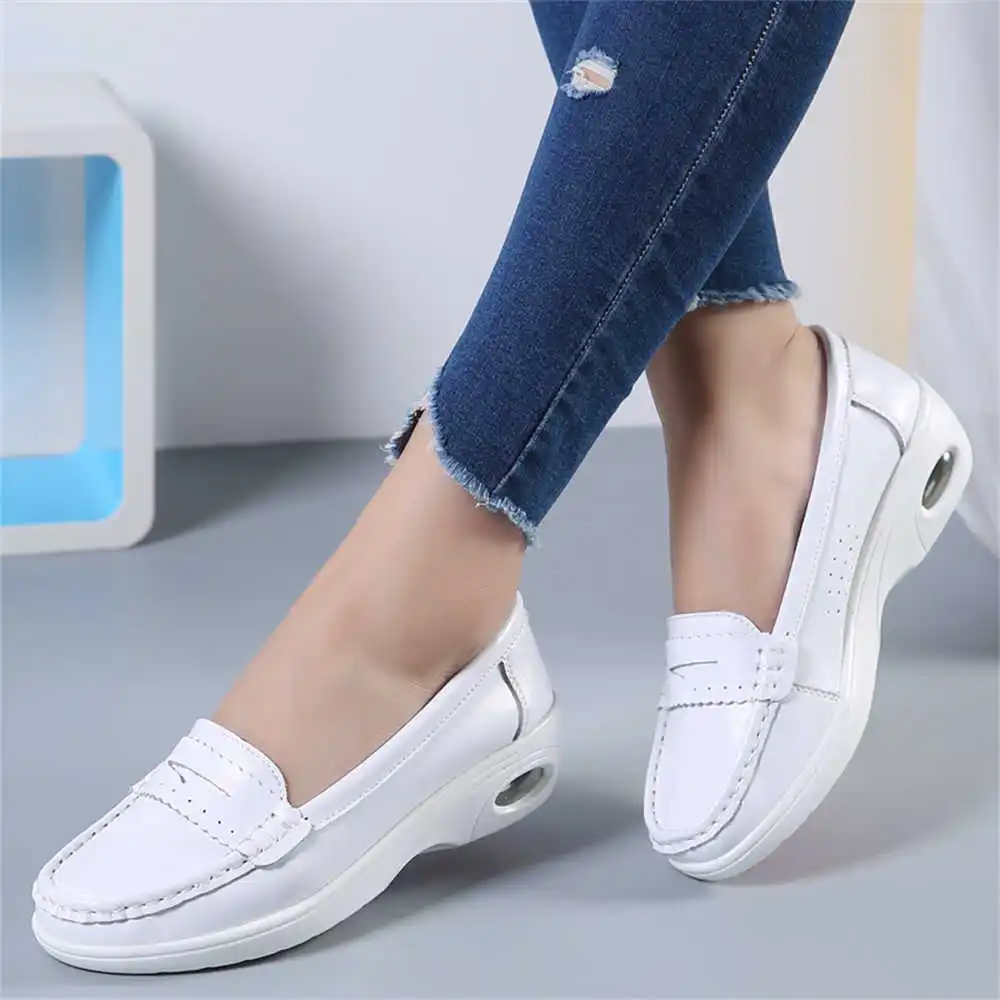 Thick Sole Slipon White Traine – обзор и цена Unique Tech Accessories Gifts